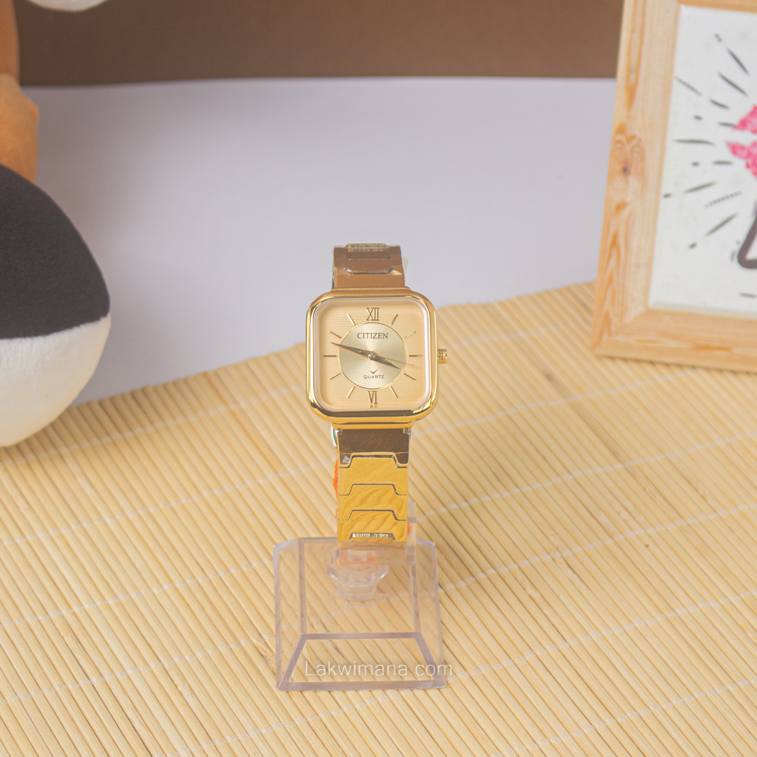 Citizen Ladies Gold Watch C1351